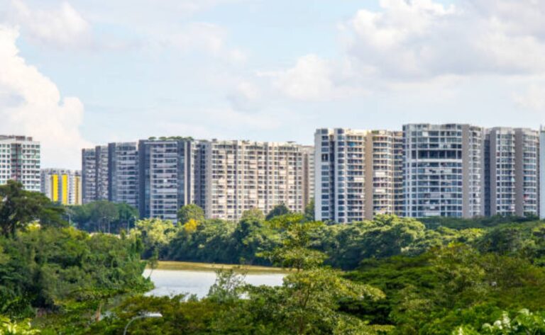 Unparalleled Connectivity Exploring the Bustling Neighbourhood of Rivelle Tampines with its Comprehensive Bus Network