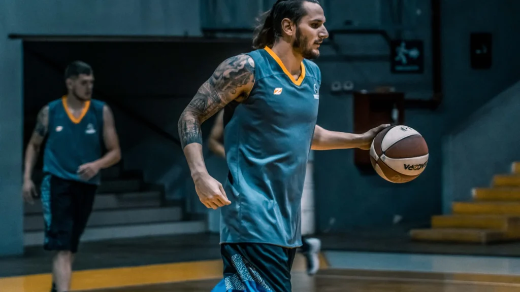 Why Modern Athletes Prefer Lightweight Basketball Jersey Options