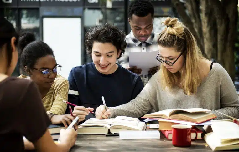 Why Tracking Your Grades Throughout the Semester Matters